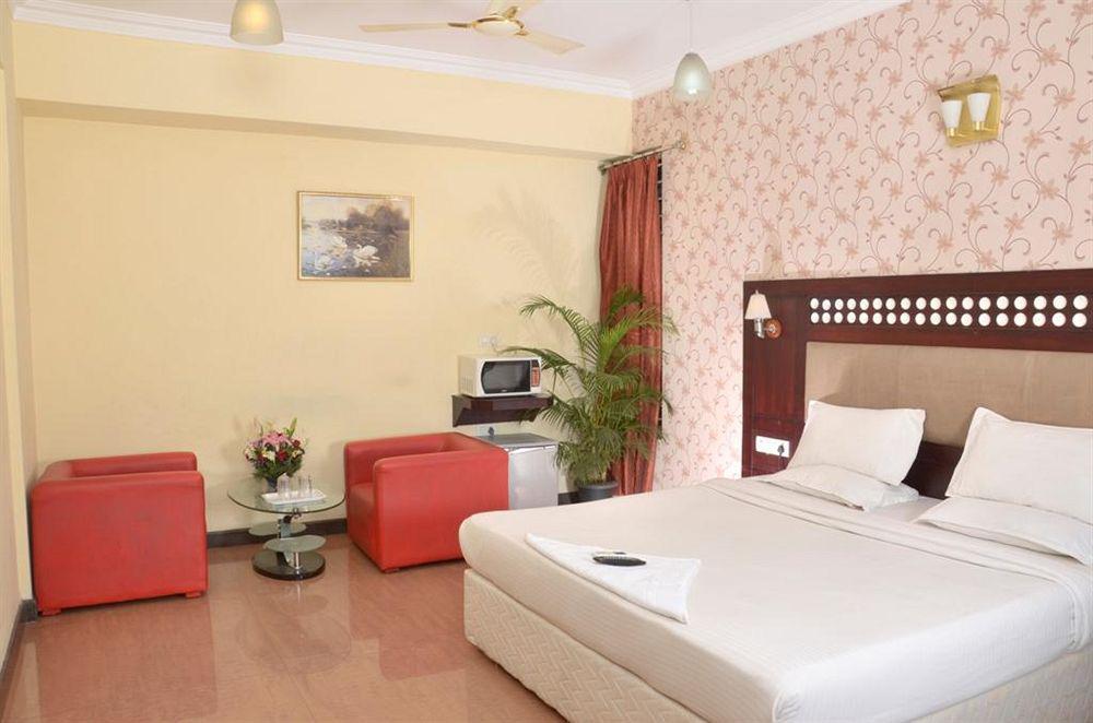 Solitaire Suites บังกาลอร์ ภายนอก รูปภาพ